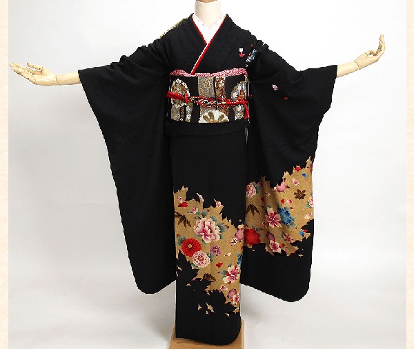 Kimono có ý nghĩa là gì và được mặc khi nào?