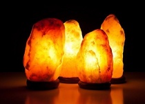 Giá bán các loại đèn đá muối Himalaya bao nhiêu tiền?