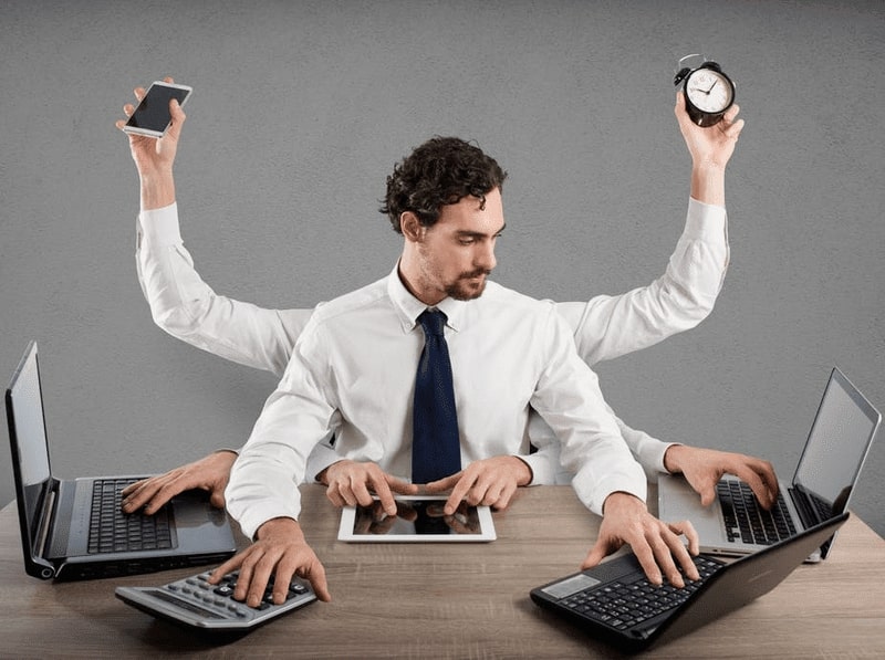 Tổng hợp những nghề tay trái hái ra tiền nhiều nhất hiện nay